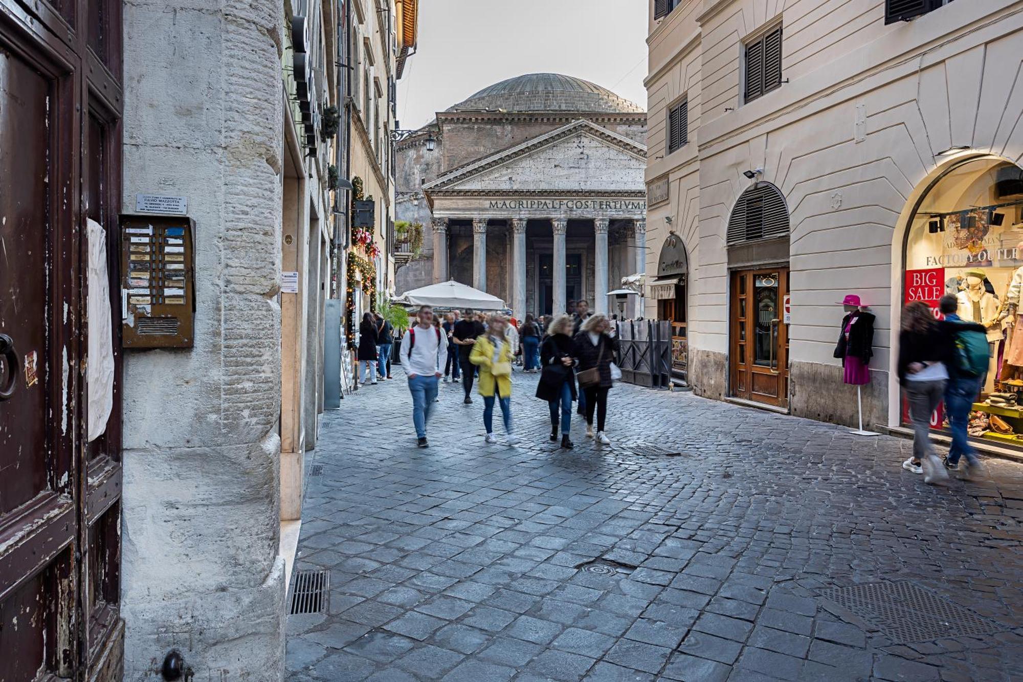 Lpr Pantheon * Roma